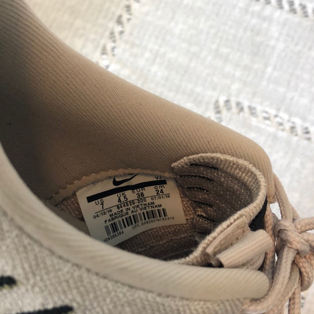 Nike Roshe Two Flyknit sneakers - Picture 7 of 7